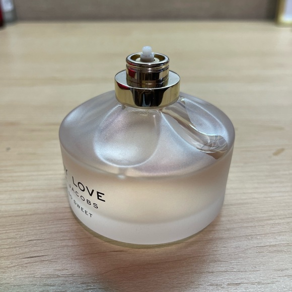 Daisy Love Eau So Sweet Marc Jacobs 100mL - Picture 3 of 4